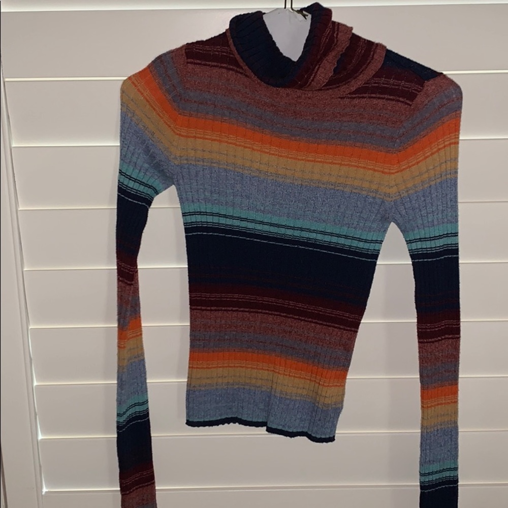 American Eagle Long Sleeve Turtle Neck